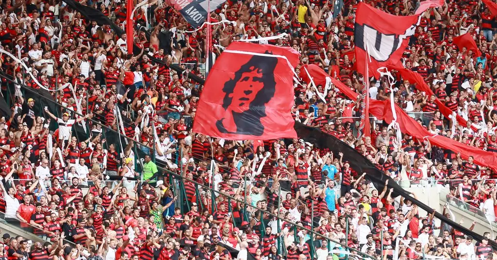 Betano celebra um ano de patrocínio ao Flamengo com festa antes do clássico no Maracanã